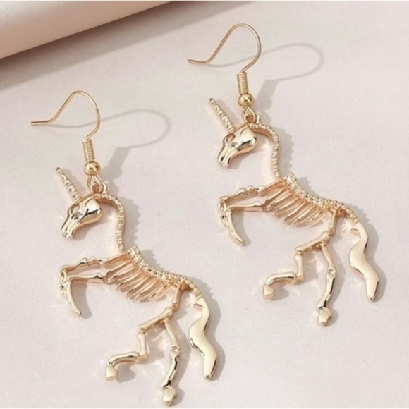 ✨ModCloth Mythic Unicorn Skeleton Earrings - Picture 1 of 4